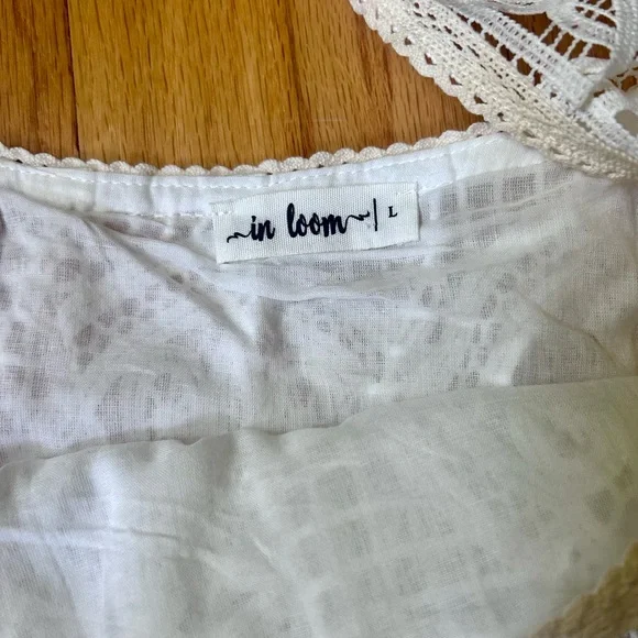 In Bloom White Lace Blouse - Picture 3 of 4